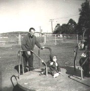 Gordon Bennett; Kat ; Ruth Bennett McDougal Dorrough